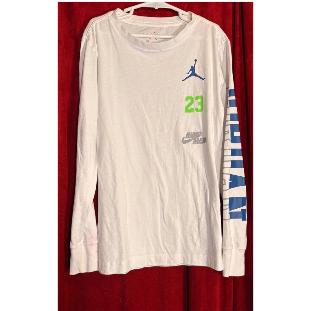 Jordan Long Sleeve T-Shirt Kid Size M White Good Jumpman 23 Graphic Athletic Tee